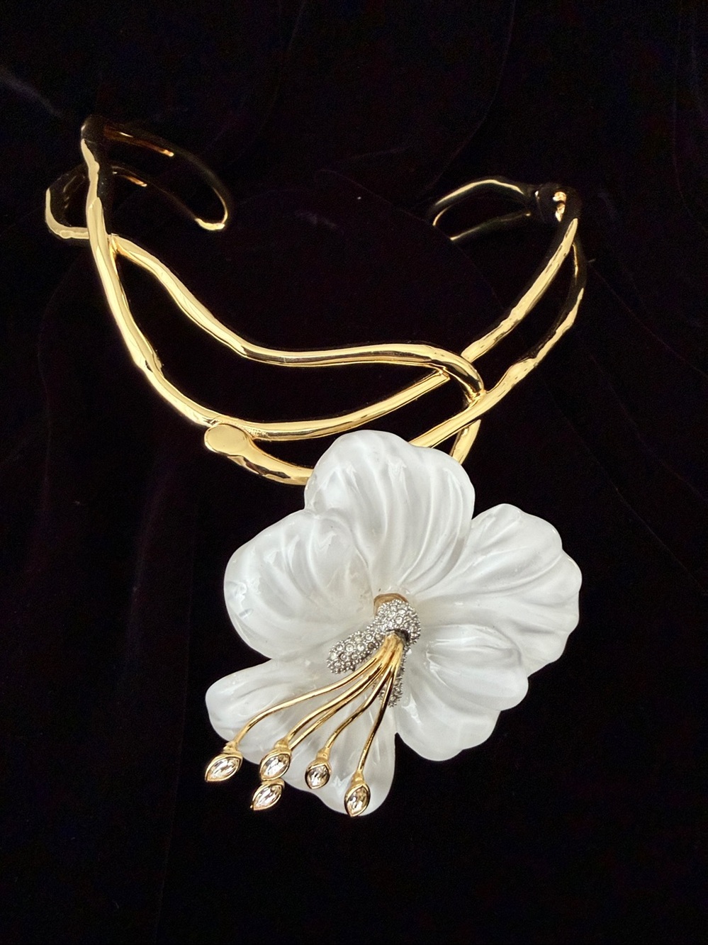 🆕 Alexis Bittar Pansy Lucite Vine Collar - night Pansy NWOT